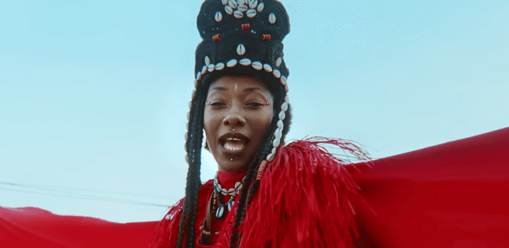 Fatoumata Diawara, Nsera feat. Damon Albarn