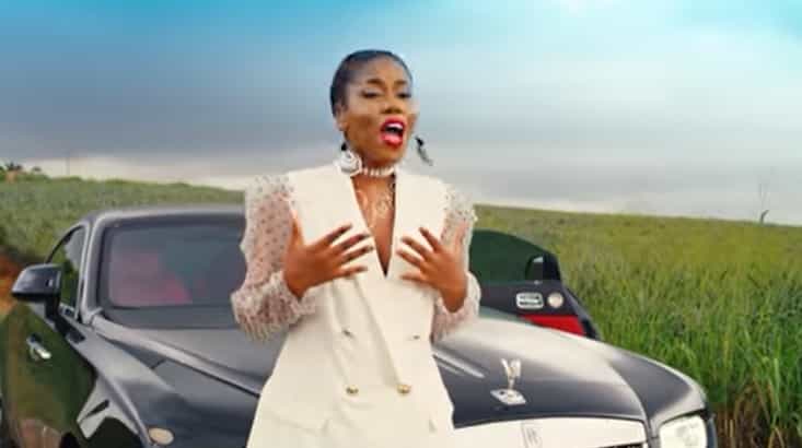 MzVee, Hallelujah ft. Medikal