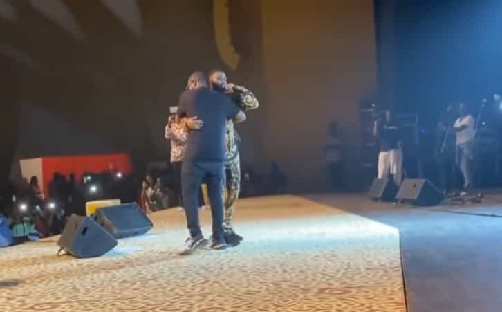 Fally Ipupa et Maître Gims sur le podium à Abidjan